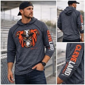 Cleveland Browns Hoodie Shirt Gray Bulldog Graphic Long Sleeve Lightweight Men’s